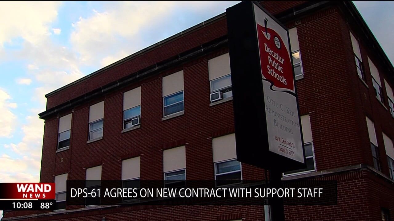 Decatur Public Schools votes to approve three-year contract with DESPA union